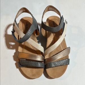 Cobb Hill Gray and Cream Sandals